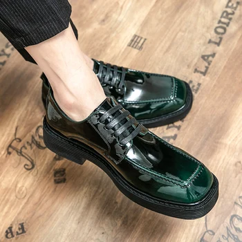 Marka Erkek Brogue Ayakkabı Yeşil Parlak Moda Nefes Lace Up Patchwork İş Chaussure Homme erkek ayakkabısı Ücretsiz Kargo