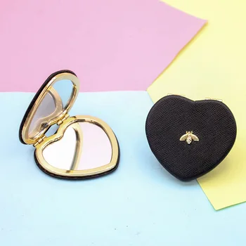 Katlanabilir makyaj aynası Mini Kalp Makyaj makyaj masası aynası Taşınabilir El Aynaları Çift taraflı Kompakt Ayna Cep Kozmetik Ayna