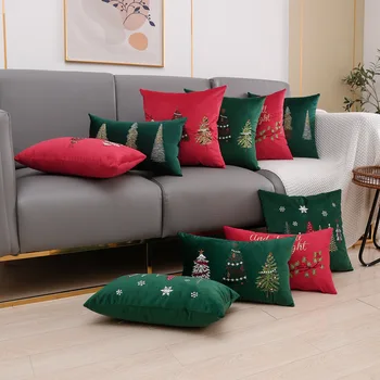 2022 Noel işlemeli yastık kılıfı 45*45 Kırmızı Merry Christmas Yastık Kılıfı Kadife Ev Dekor Dekoratif Yastıklar Kanepe