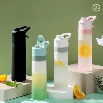 Taşınabilir Sprey Su Şişesi Açık Spor Su Şişesi Seyahat Kamp Plastik Şişeler Büyük Kapasiteli Su pipetli şişeler